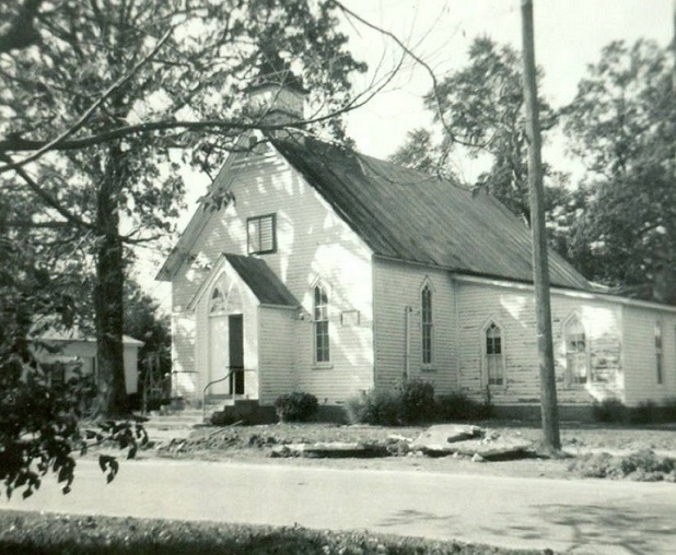 Methodist_Church_front_view_crop